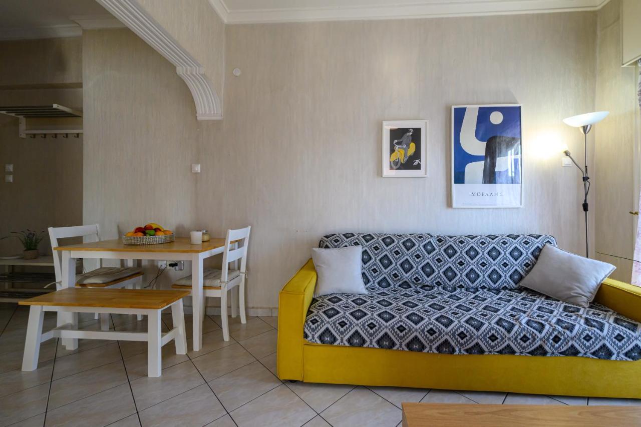 Roubini 52 Apartment Kalamata Luaran gambar