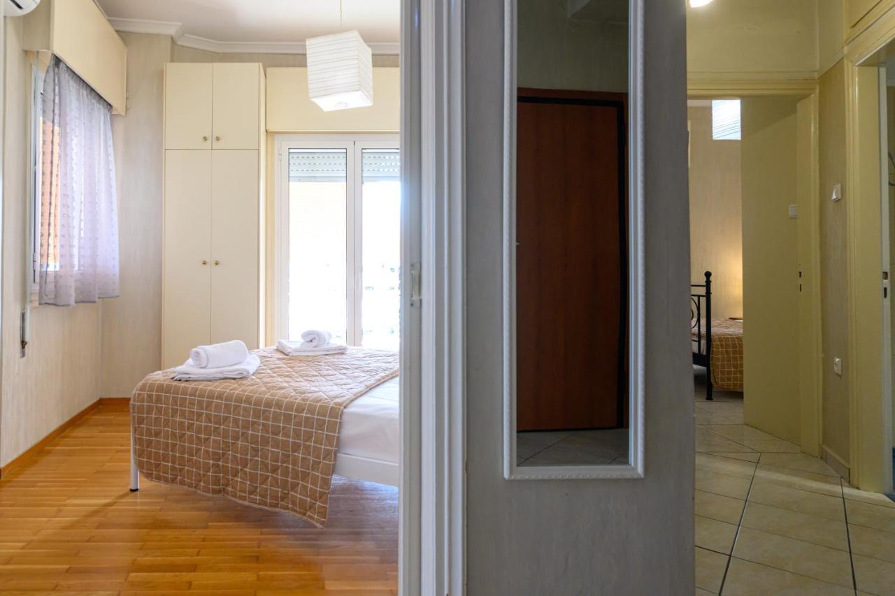 Roubini 52 Apartment Kalamata Luaran gambar