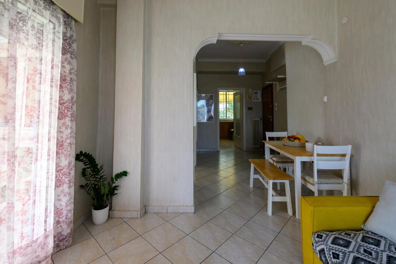 Roubini 52 Apartment Kalamata Luaran gambar