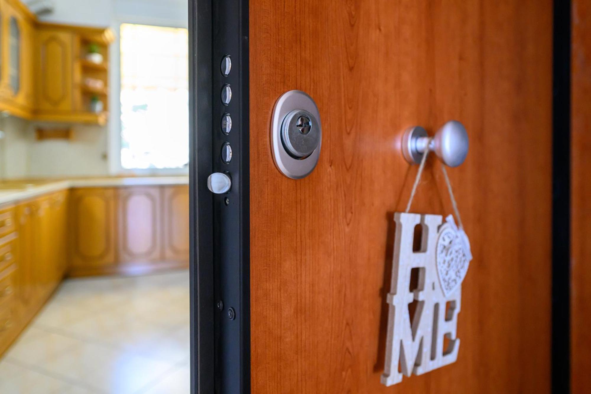Roubini 52 Apartment Kalamata Luaran gambar